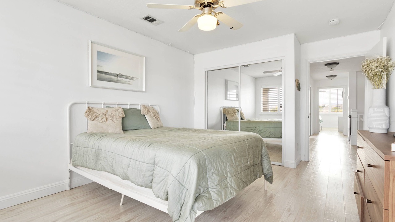 Photo of Bedroom in Spring Valley Lake