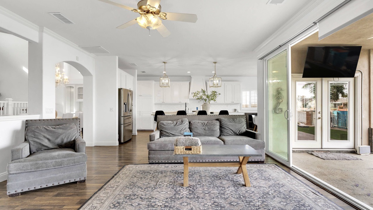 Photo of Livingroom in Spring Valley Lake