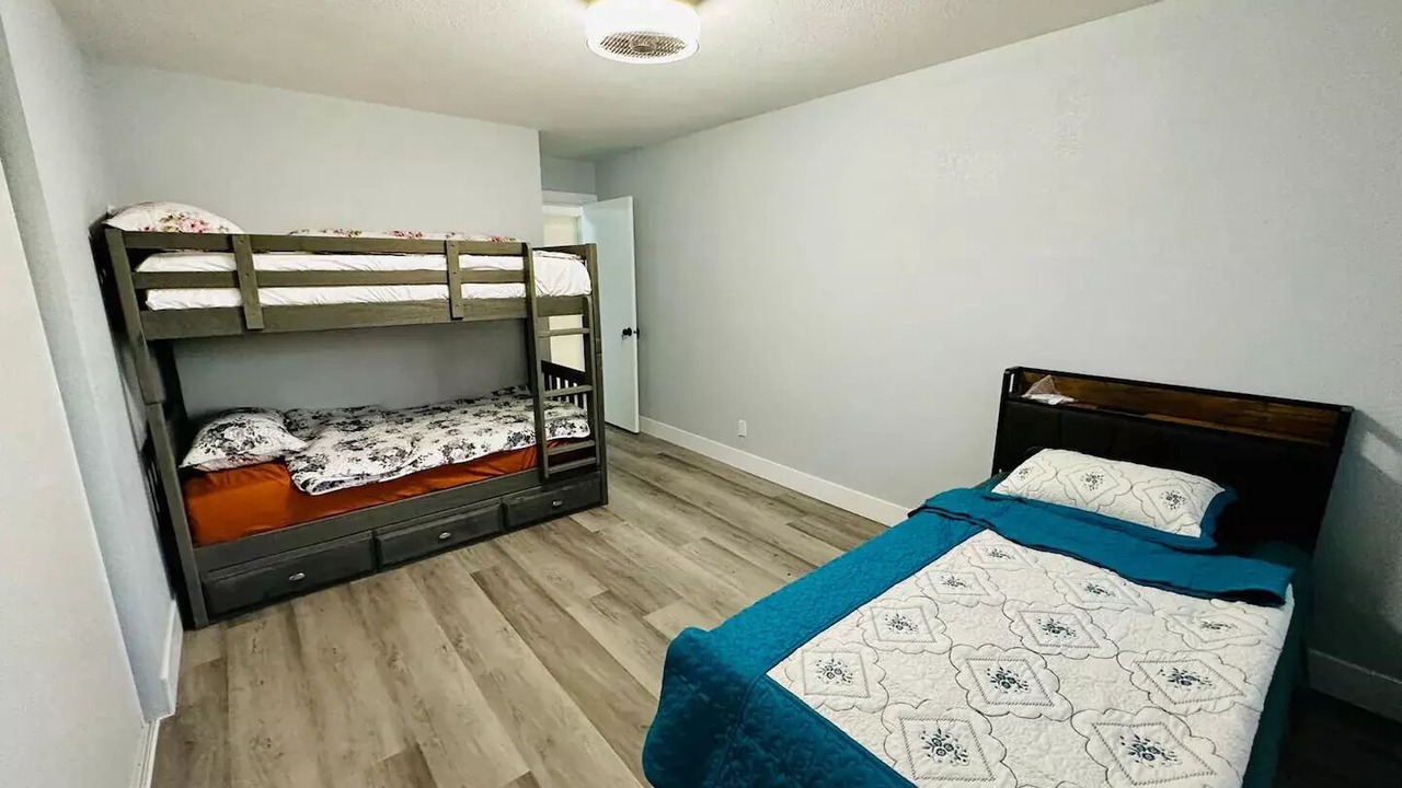 Photo of Bedroom in Discovery Bay