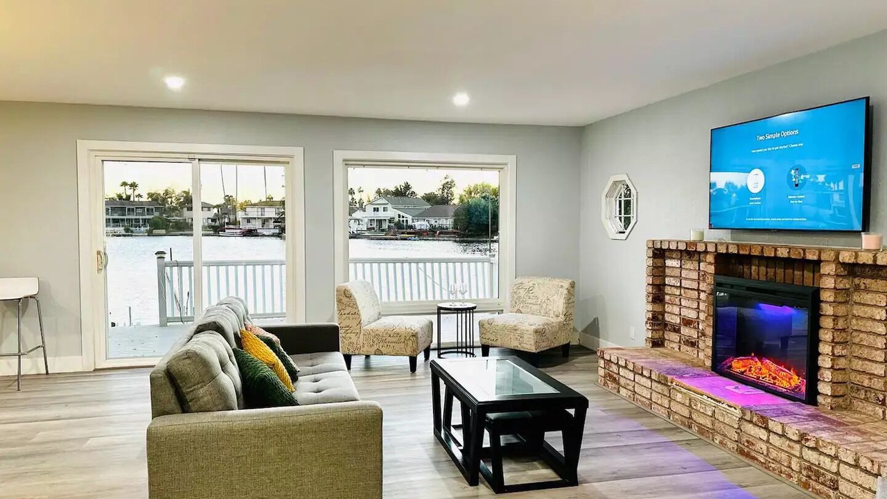 Photo of Livingroom in Discovery Bay