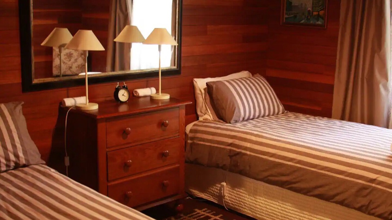 Photo of Others in Gordon