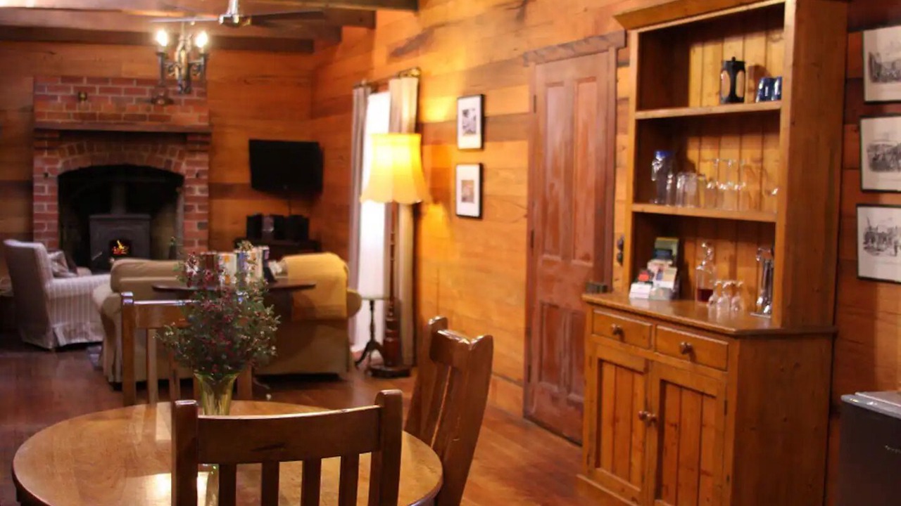 Photo of Others in Gordon