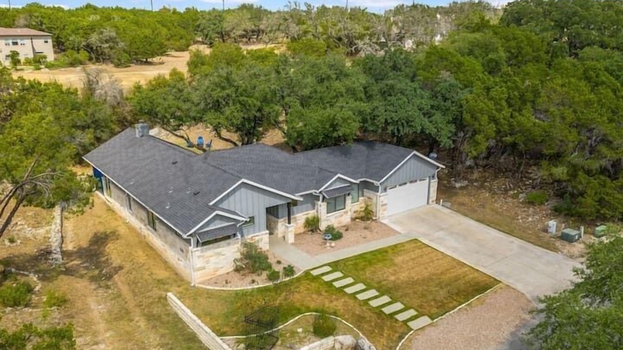 Photo of Outdoor in Highland Lake Estates