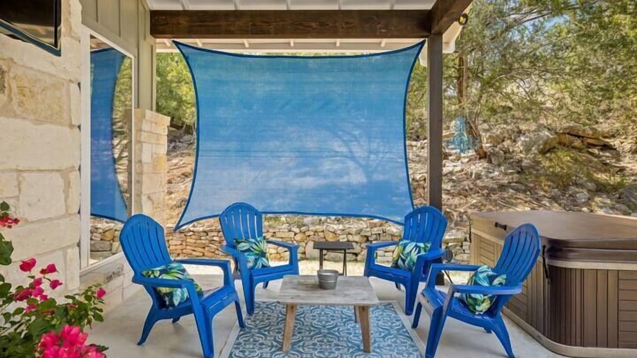 Photo of Patio Balcony in Highland Lake Estates