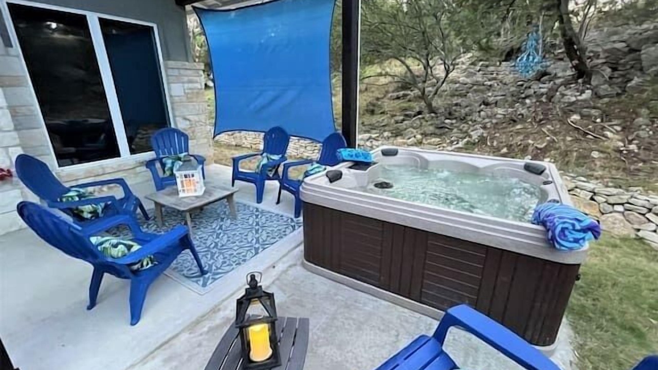 Photo of Patio Balcony in Highland Lake Estates