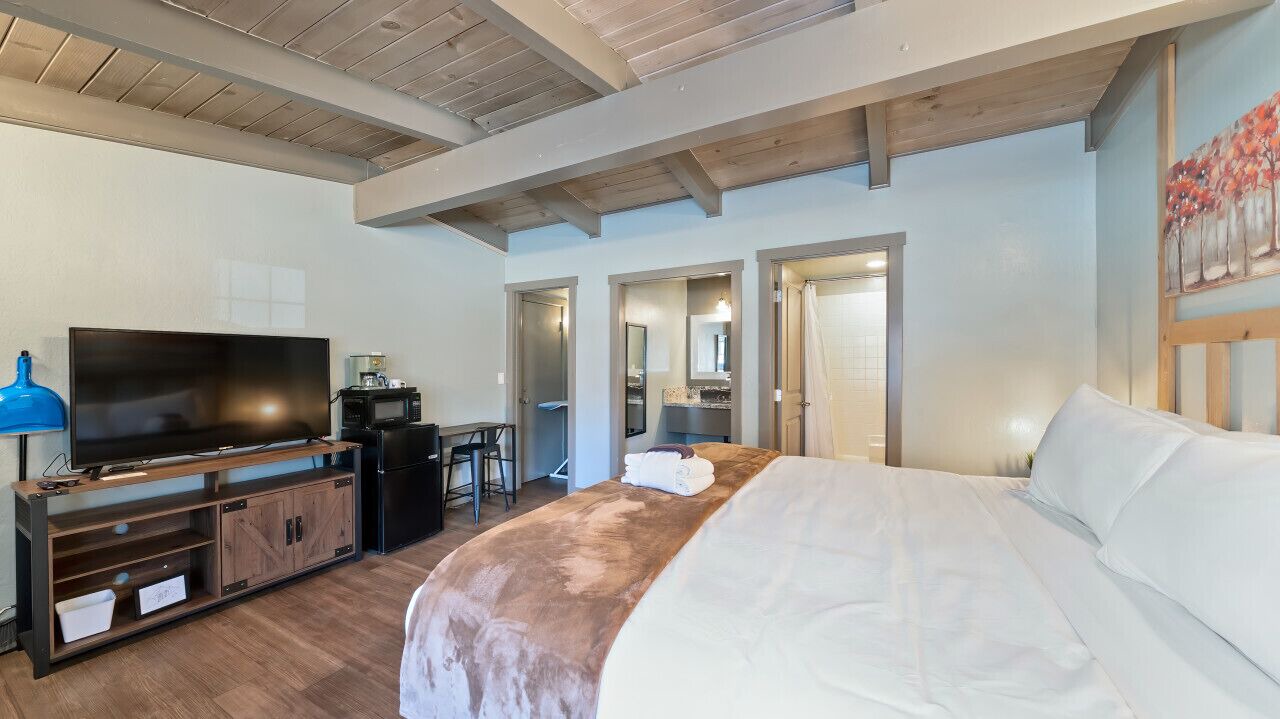 Photo of Bathroom in Lakeside Park