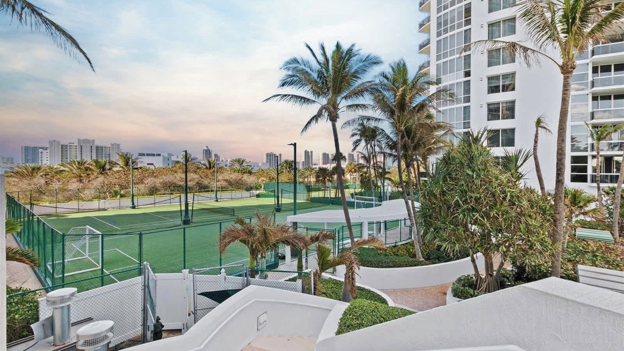 Photo of Others in Sunny Isles Beach