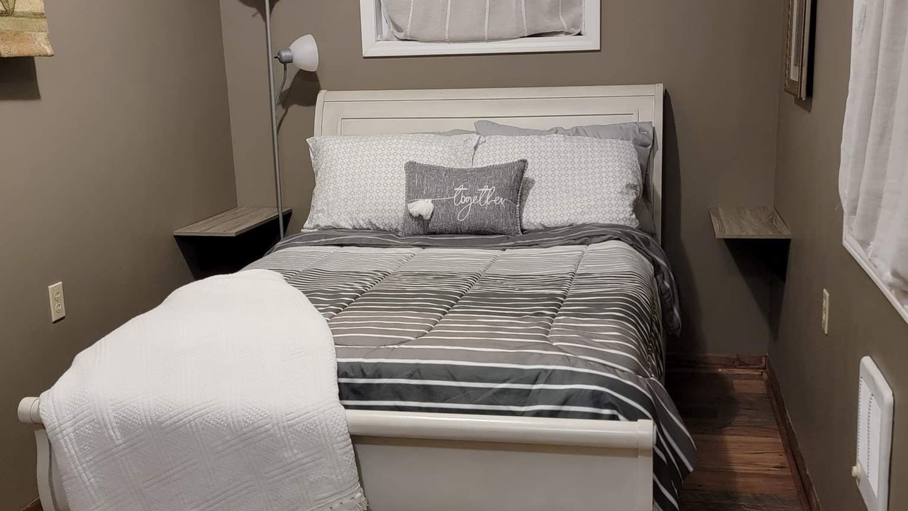 Photo of Bedroom in Onaway