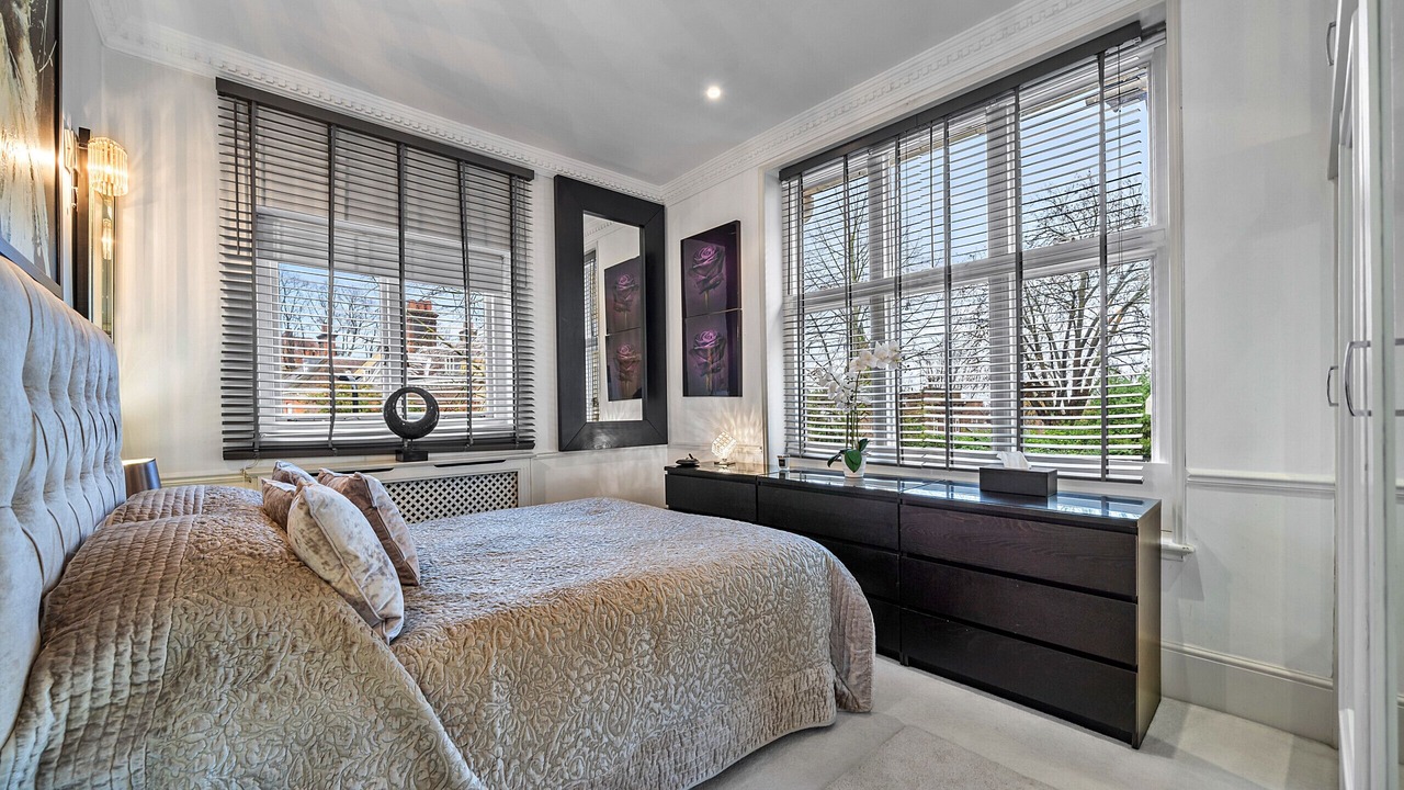 Photo of Bedroom in Frognal and Fitzjohns