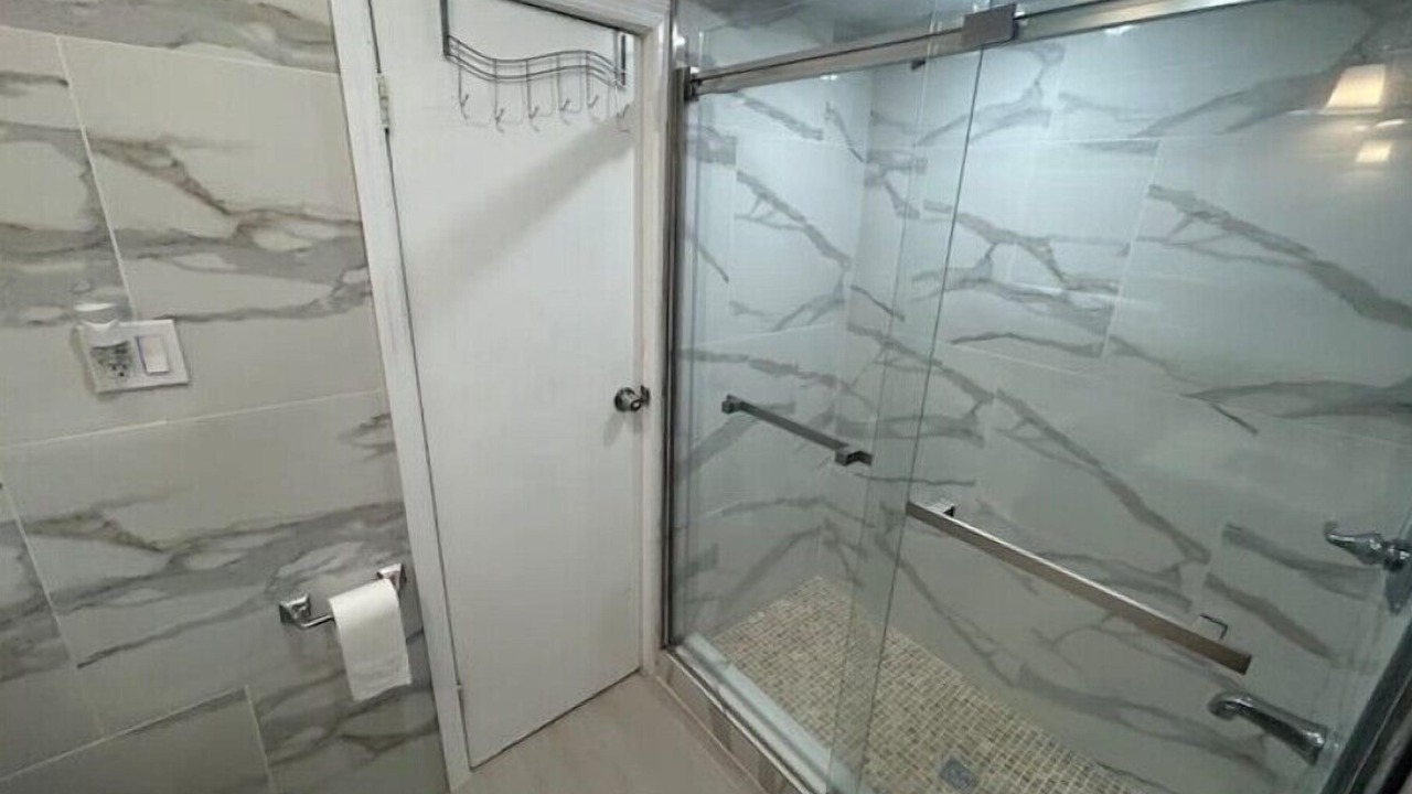 Photo of Bathroom in Hackensack