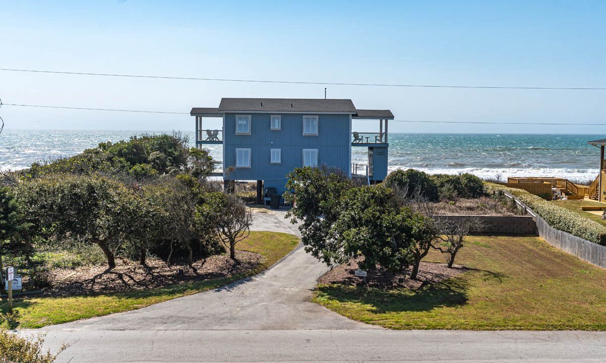 Photo of Others in Pine Knoll Shores