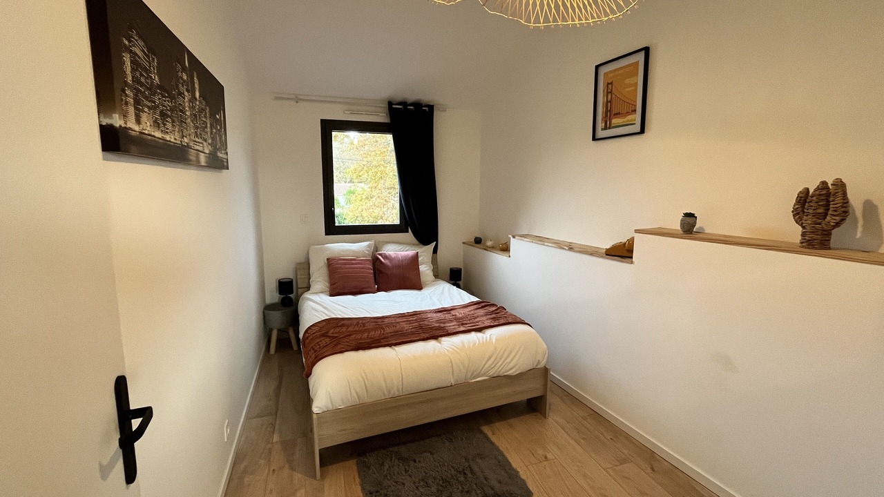 Photo of Bedroom in Saint-Aignan-Grandlieu