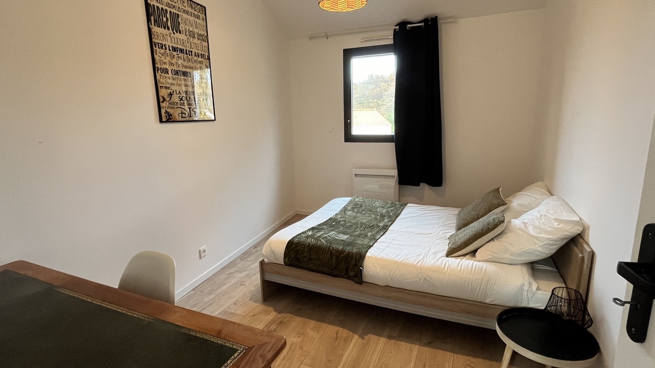 Photo of Bedroom in Saint-Aignan-Grandlieu