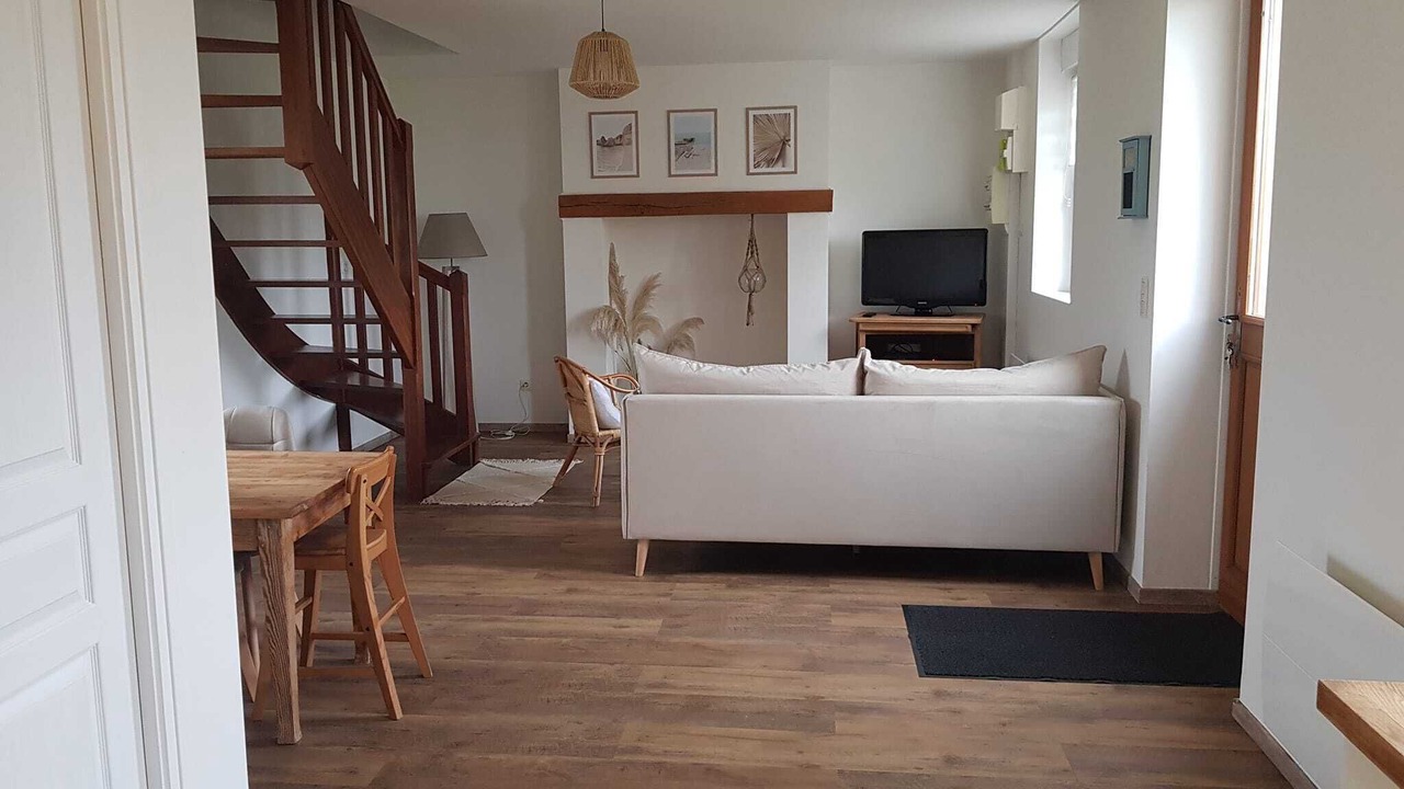 Photo of Livingroom in Saint-Leonard