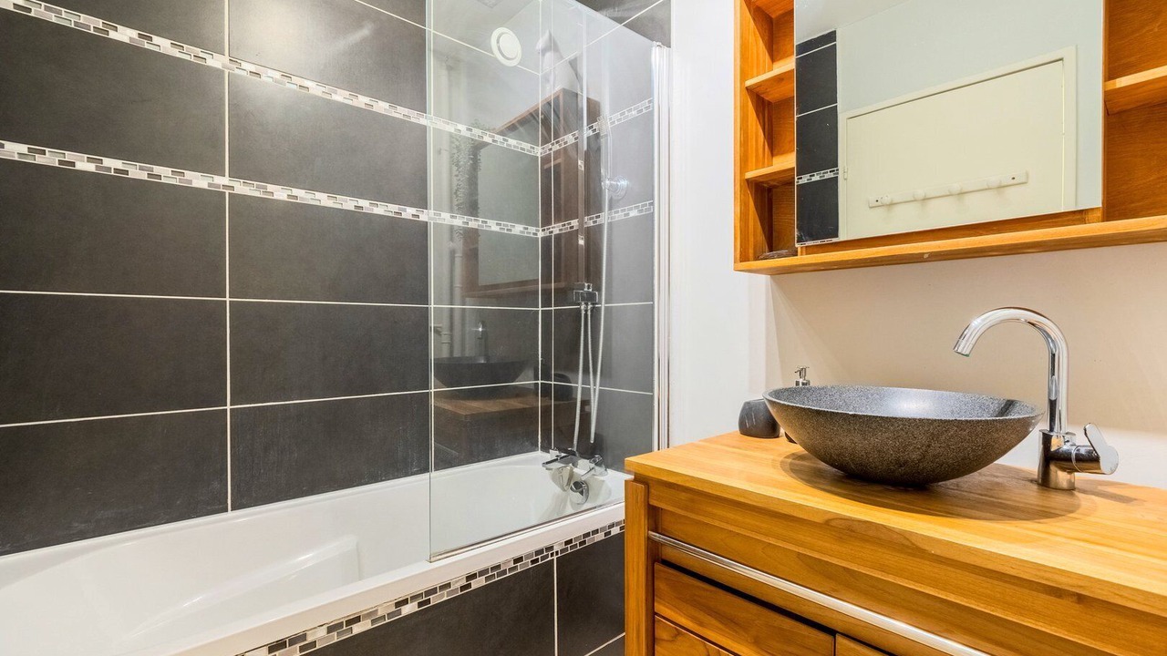 Photo of Bathroom in La Madeleine