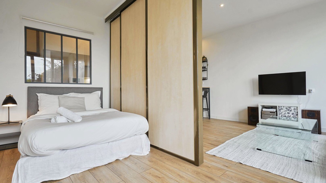 Photo of Bedroom in La Madeleine