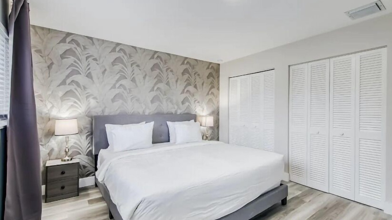 Photo of Bedroom in Palm Beach Shores