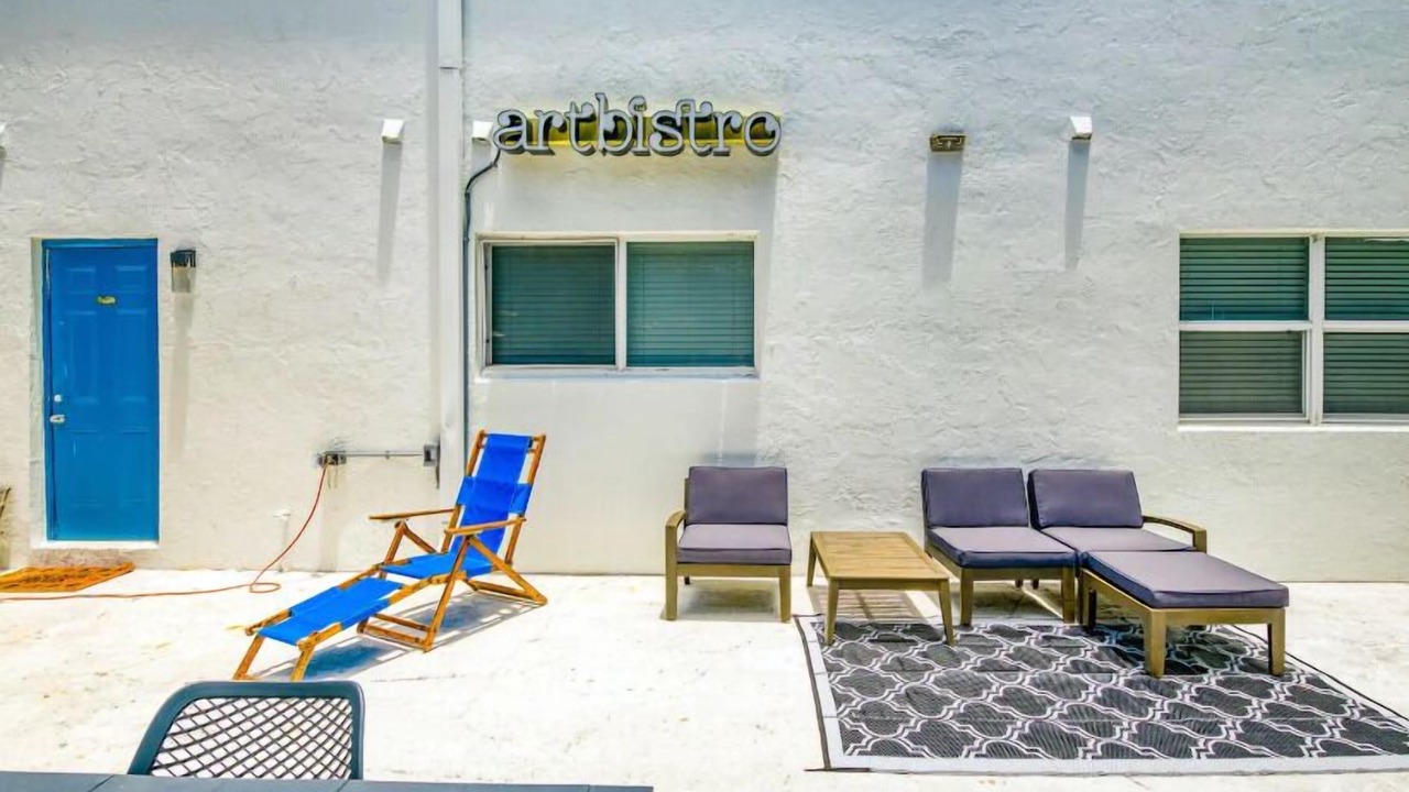 Photo of Patio Balcony in Palm Beach Shores