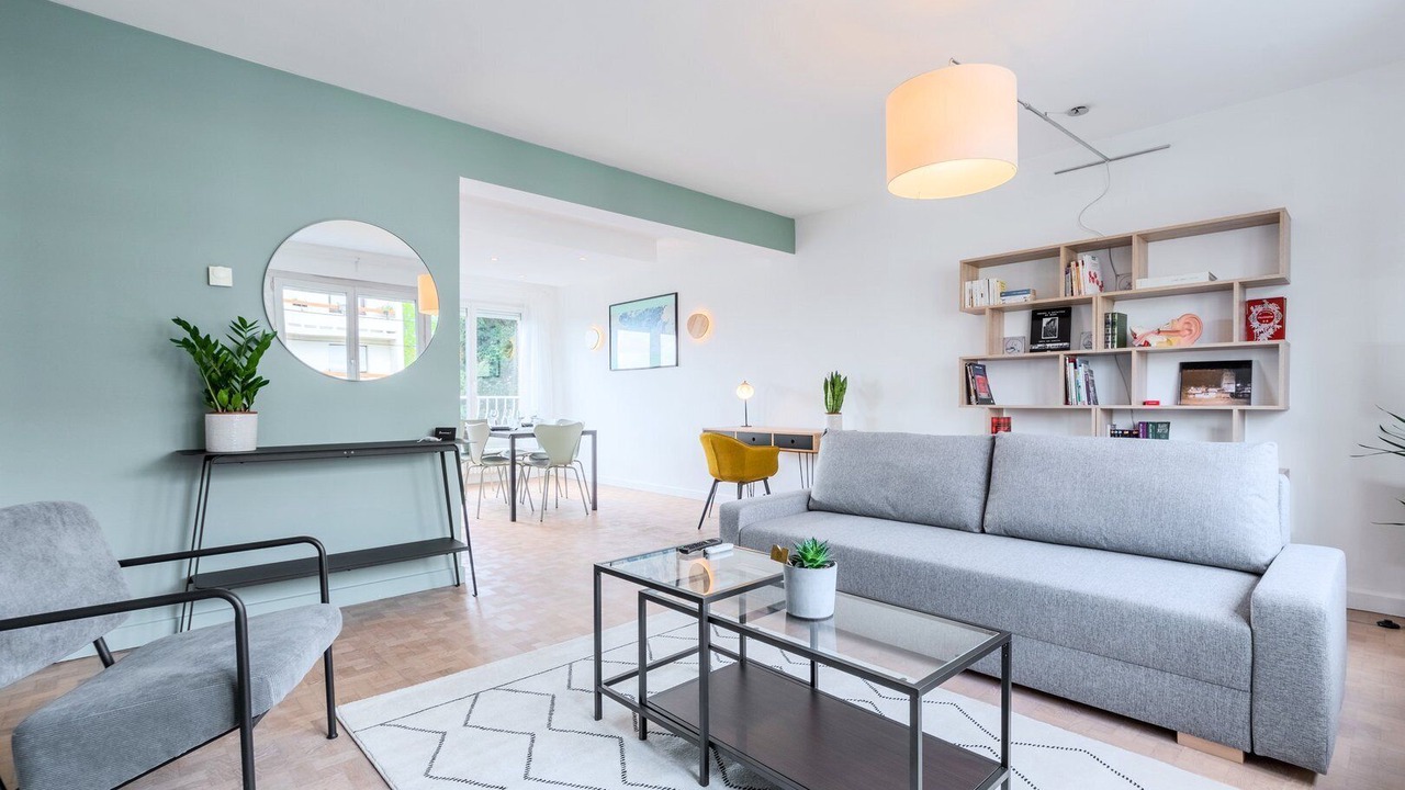 Photo of Livingroom in Fives