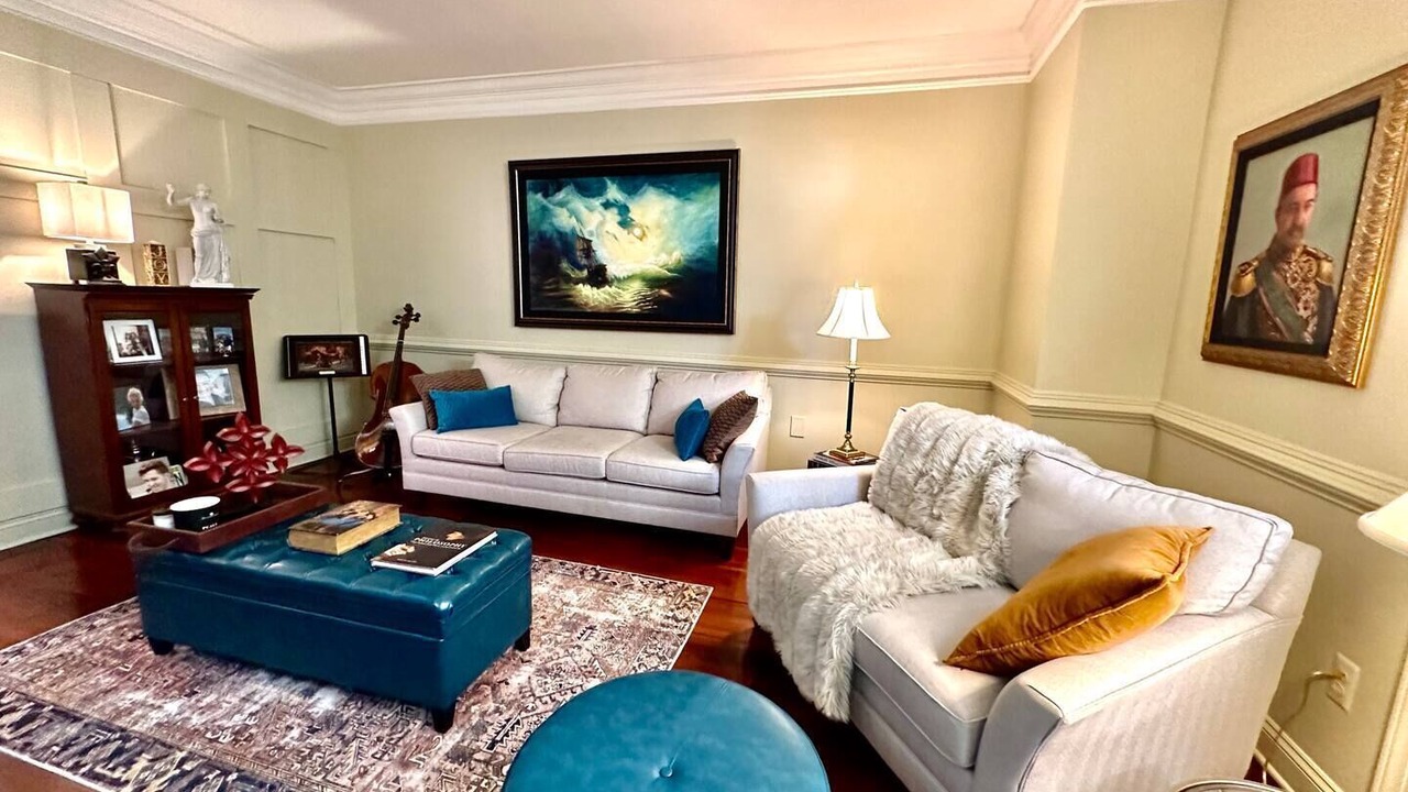 Photo of Livingroom in Three Bridges