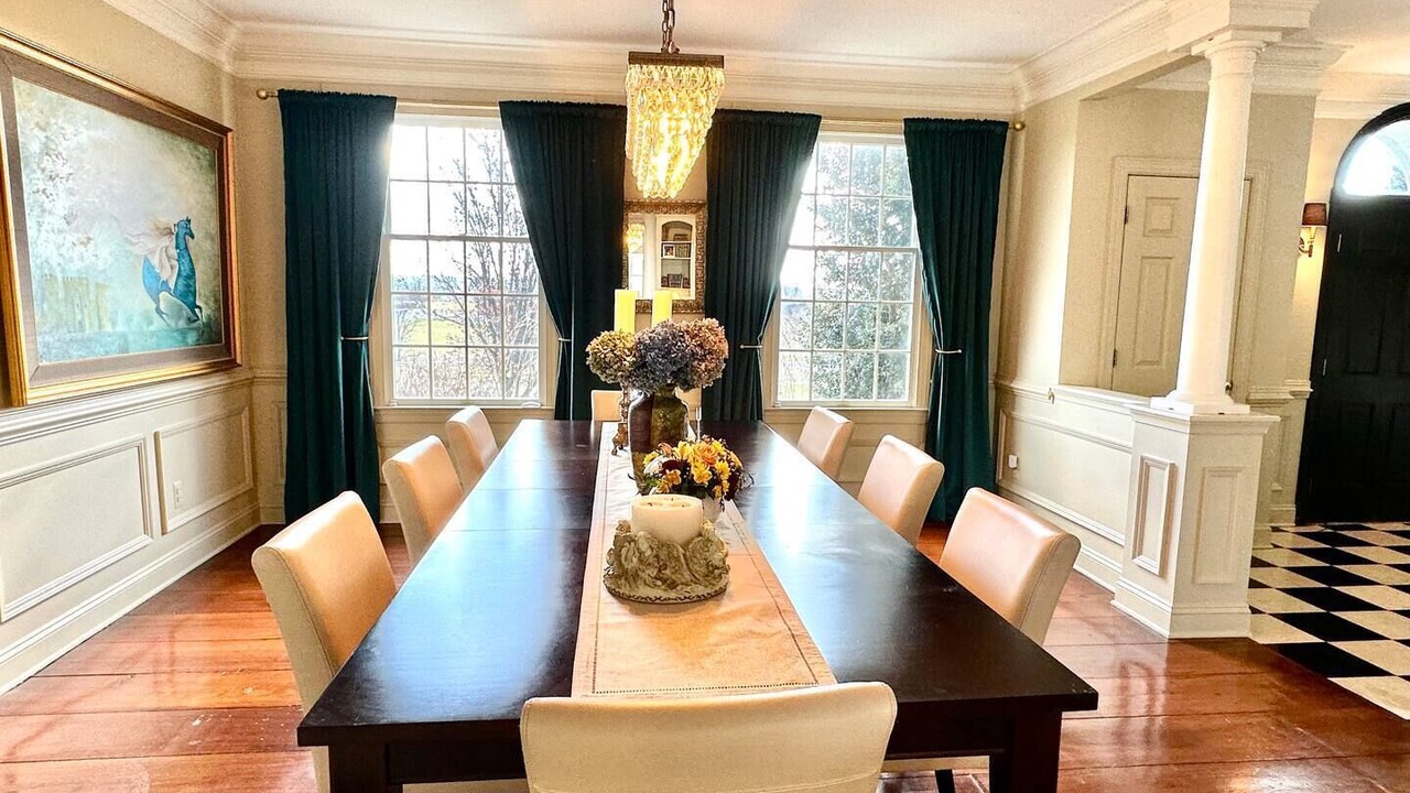 Photo of Others in Three Bridges