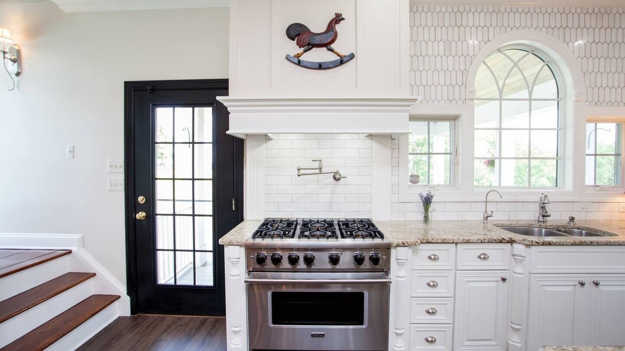 Photo of Kitchen in Three Bridges