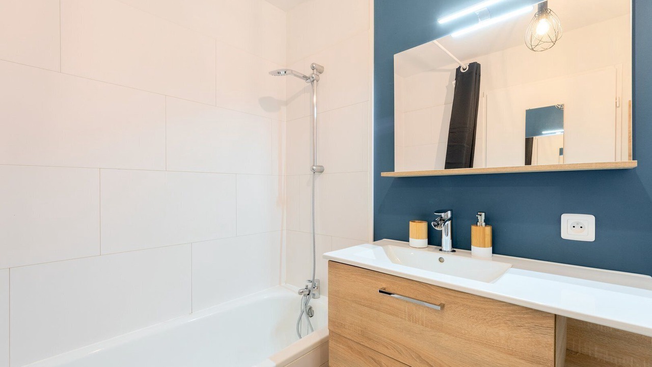 Photo of Bathroom in Lille Centre Ville