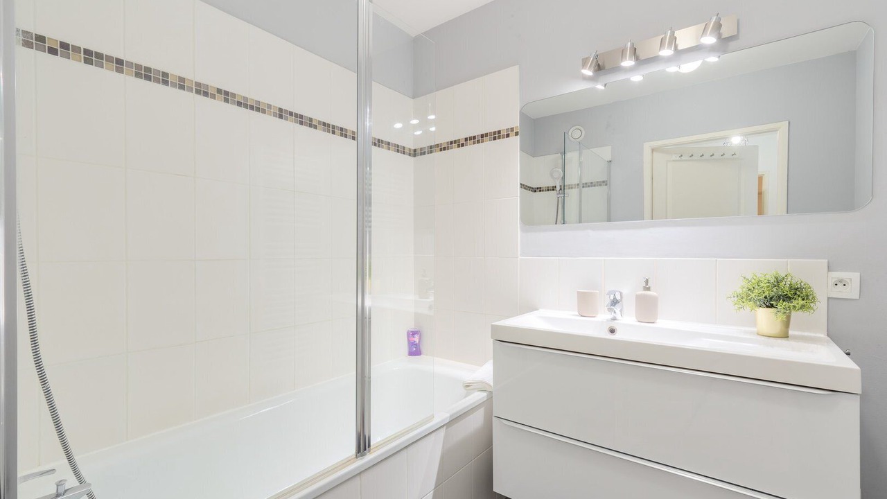 Photo of Bathroom in La Madeleine
