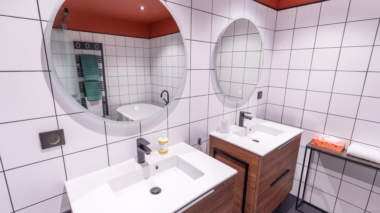 Photo of Bathroom in Capitole