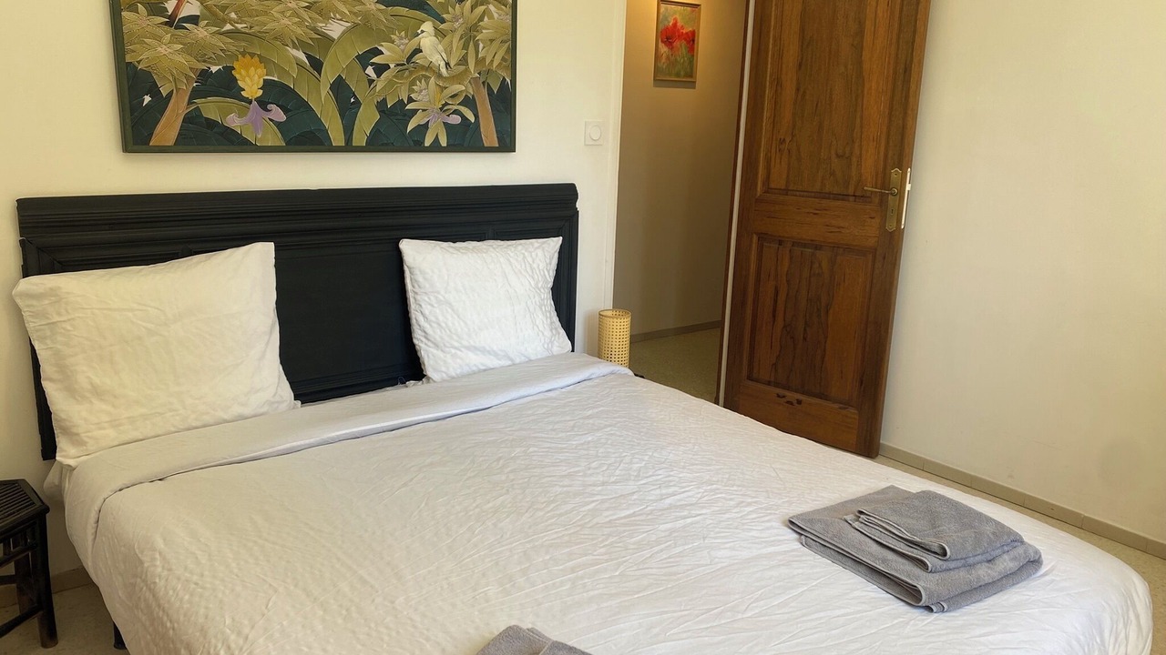 Photo of Bedroom in Volonne