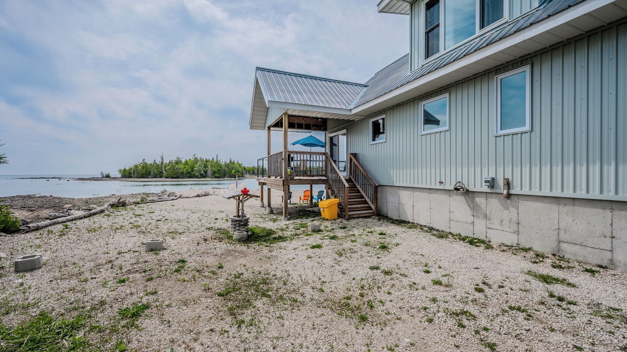 Photo of Outdoor in Colpoys Bay