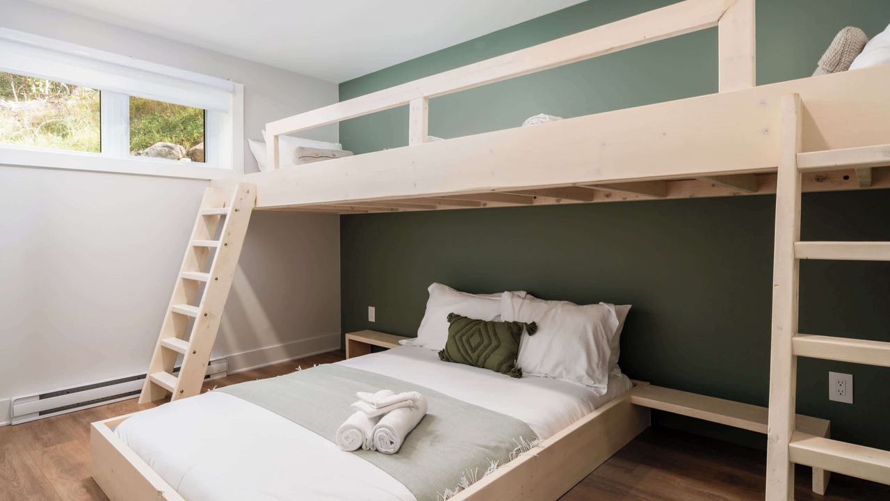 Photo of Bedroom in Val-des-Lacs