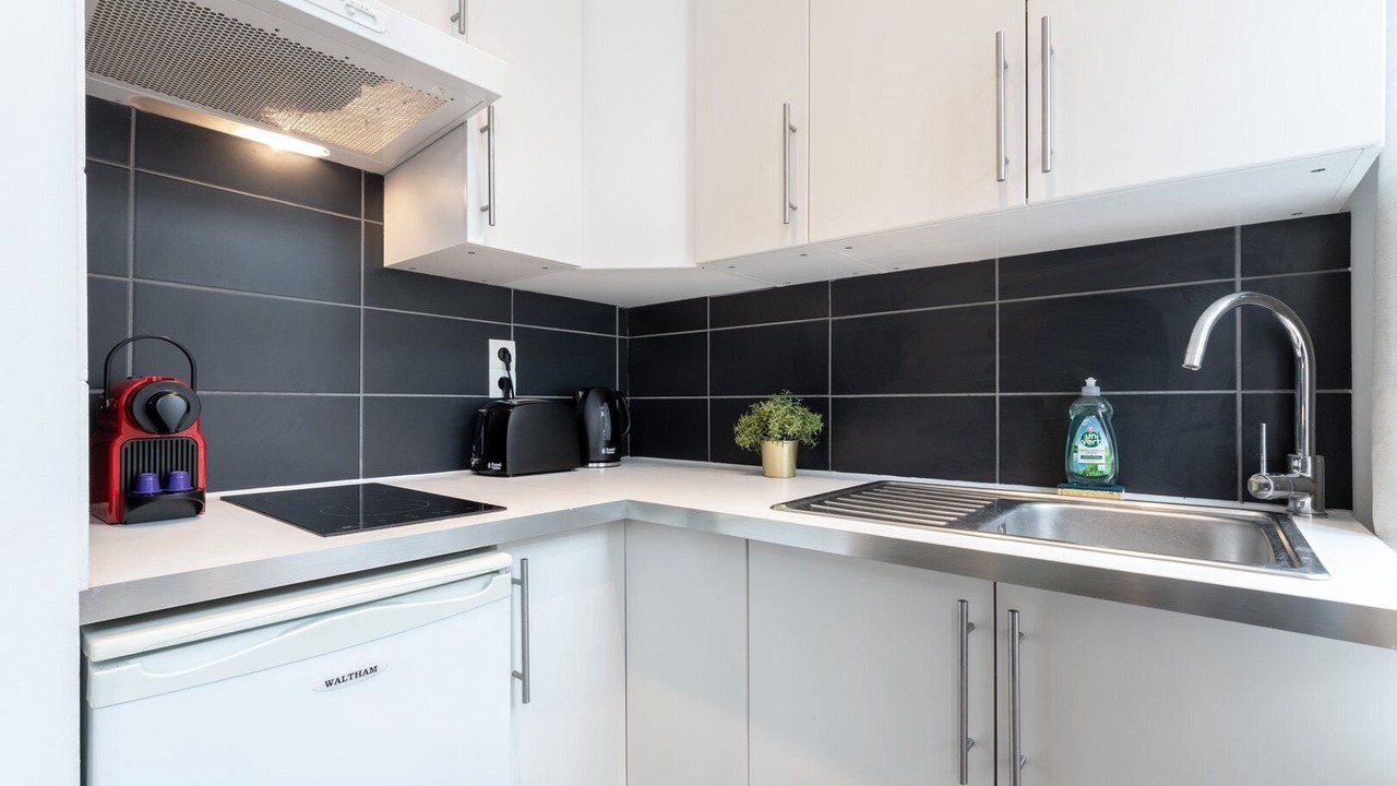 Photo of Kitchen in Fives