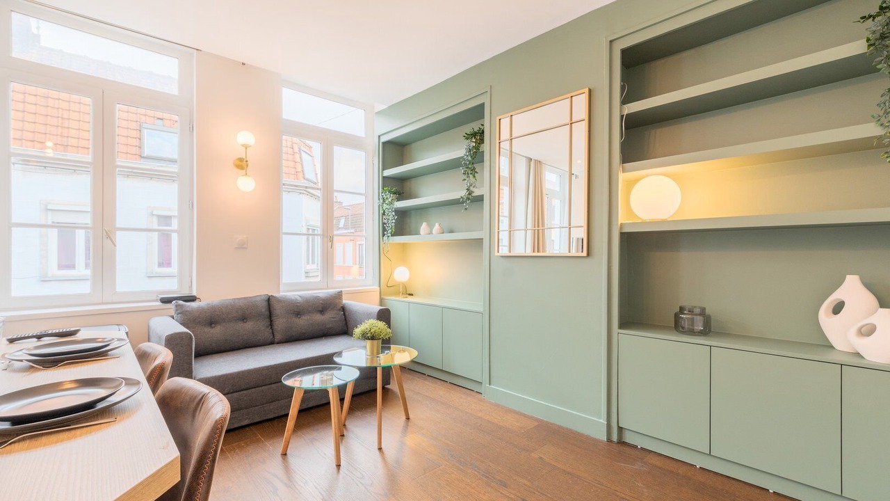 Photo of Others in Fives