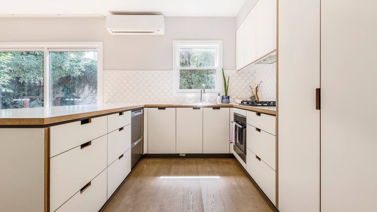 Photo of Others in Flemington