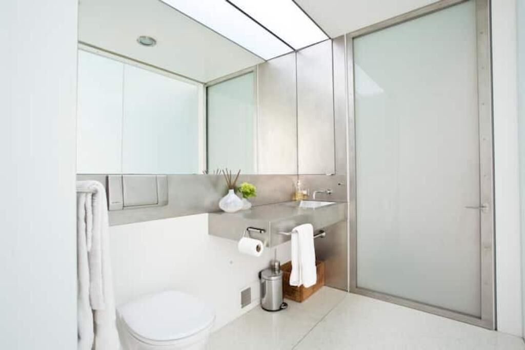 Photo of Bathroom in Noe Valley