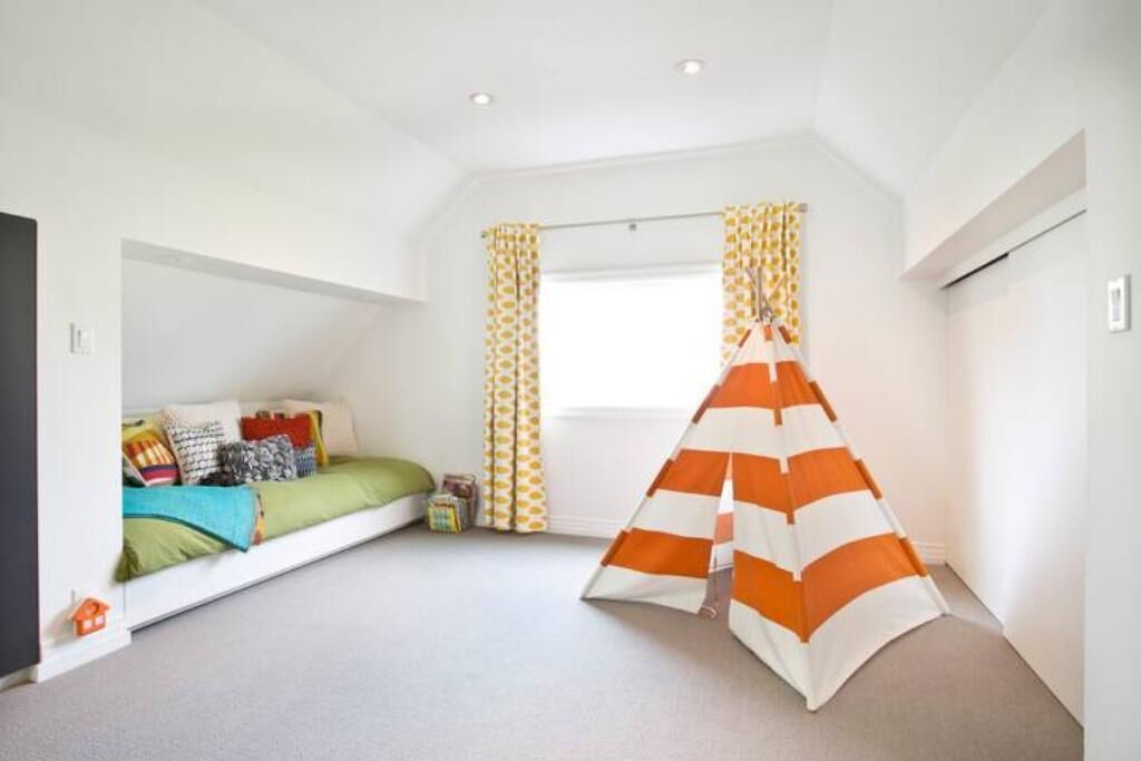 Photo of Others in Noe Valley