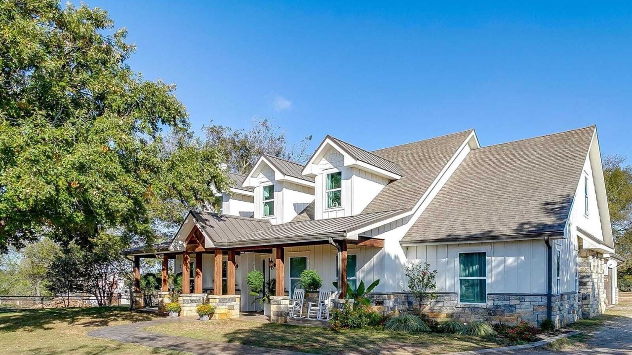 Photo of Outdoor in Brandon