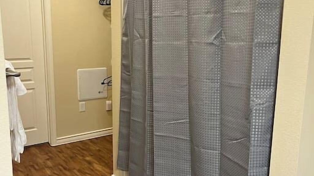 Photo of Bathroom in Spanish Oaks