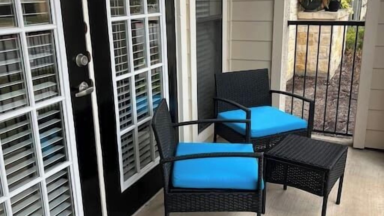 Photo of Patio Balcony in Spanish Oaks
