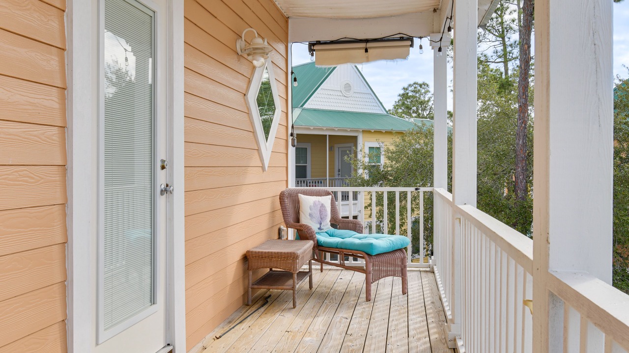 Photo of Patio Balcony in Ono Island