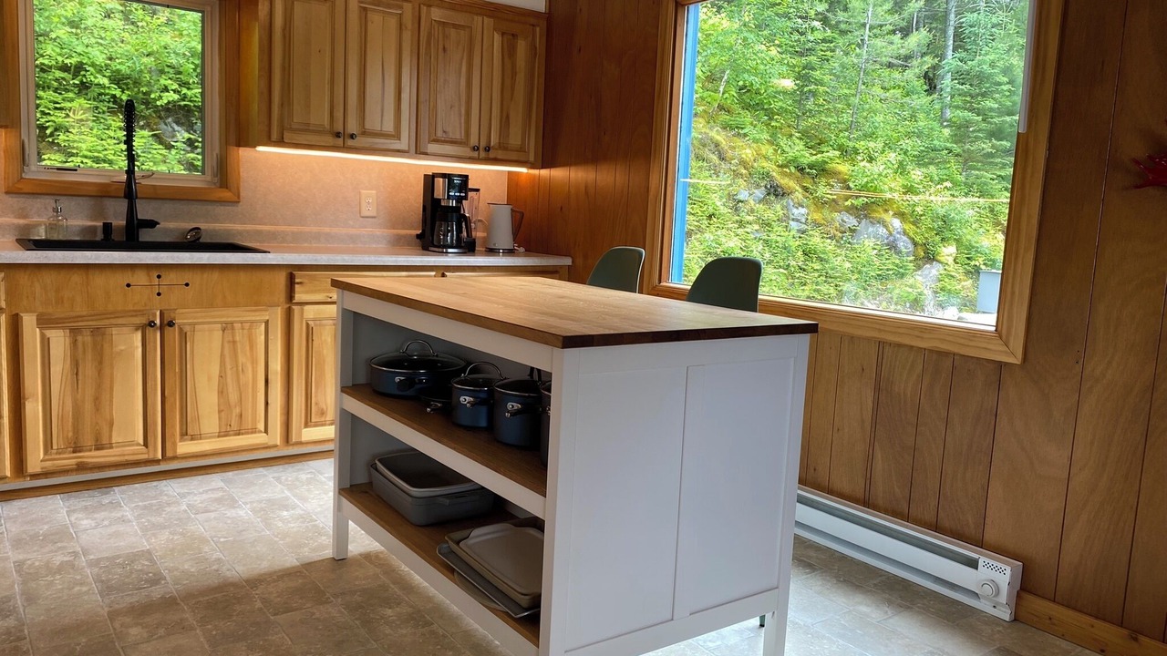 Photo of Kitchen in Sioux Narrows Nestor Falls