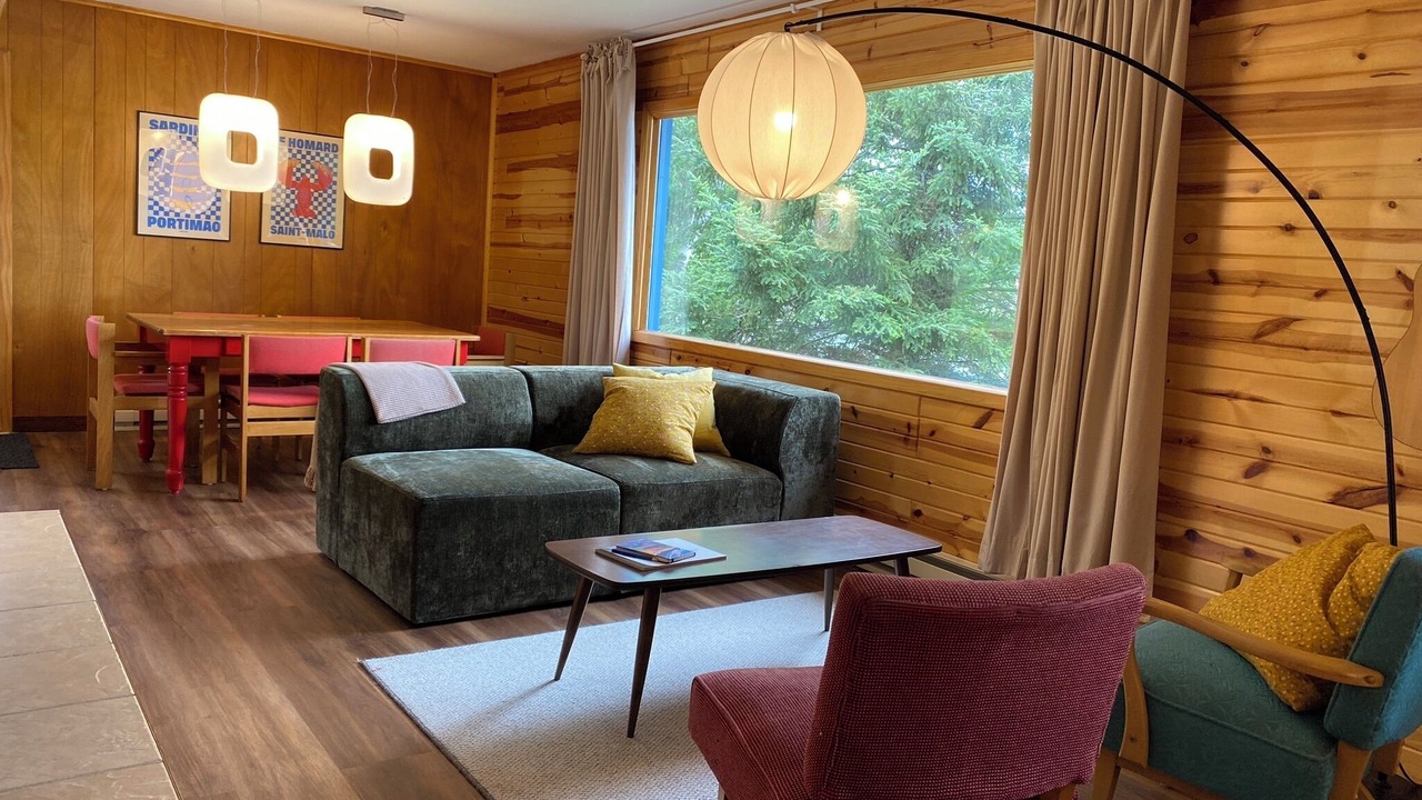 Photo of Livingroom in Sioux Narrows Nestor Falls