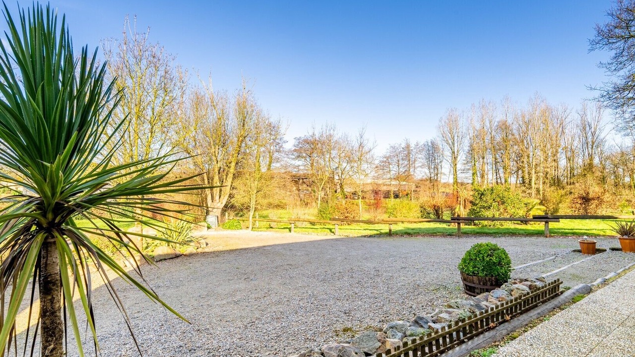 Photo of Outdoor in Saint-Julien-des-Landes