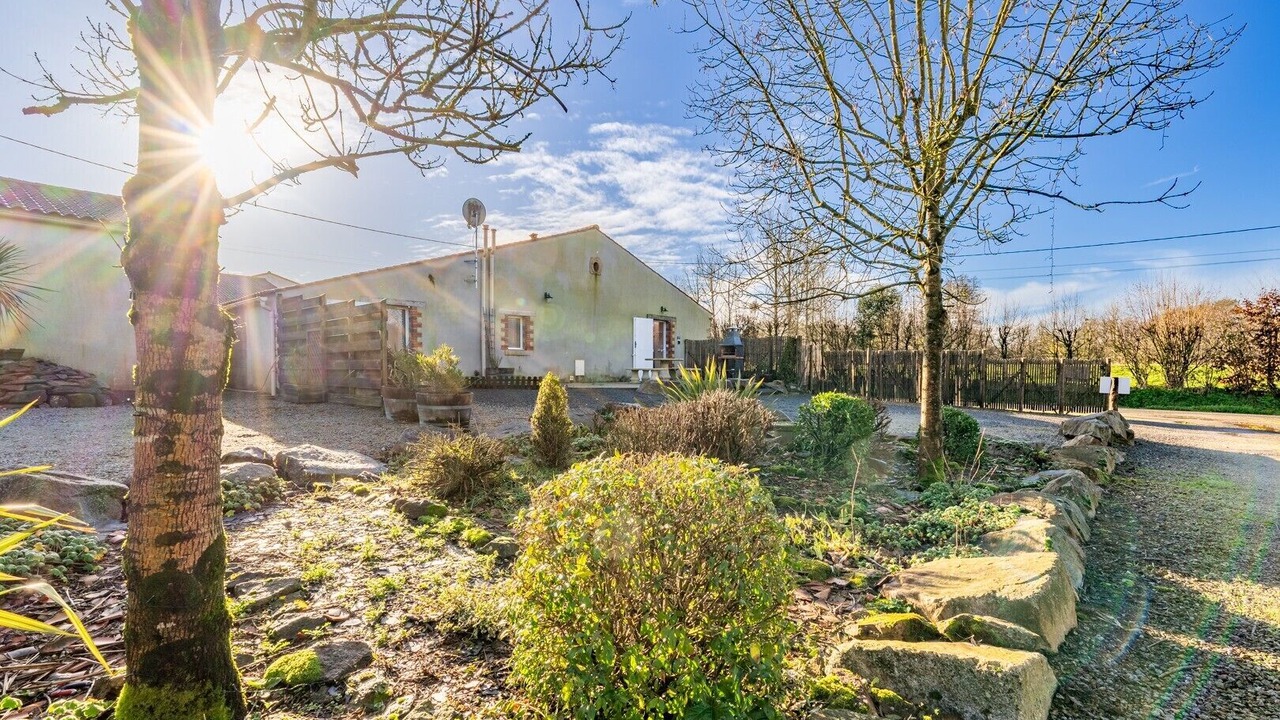 Photo of Outdoor in Saint-Julien-des-Landes