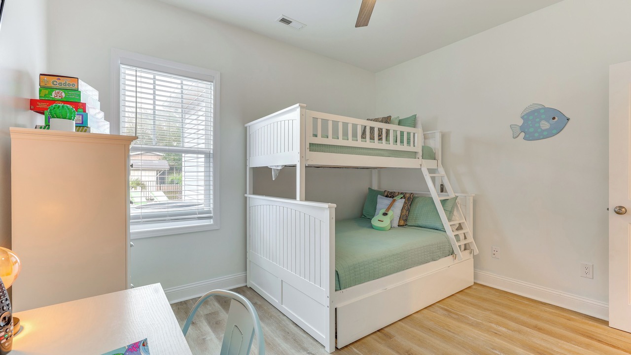 Photo of Bedroom in Yaupon Beach