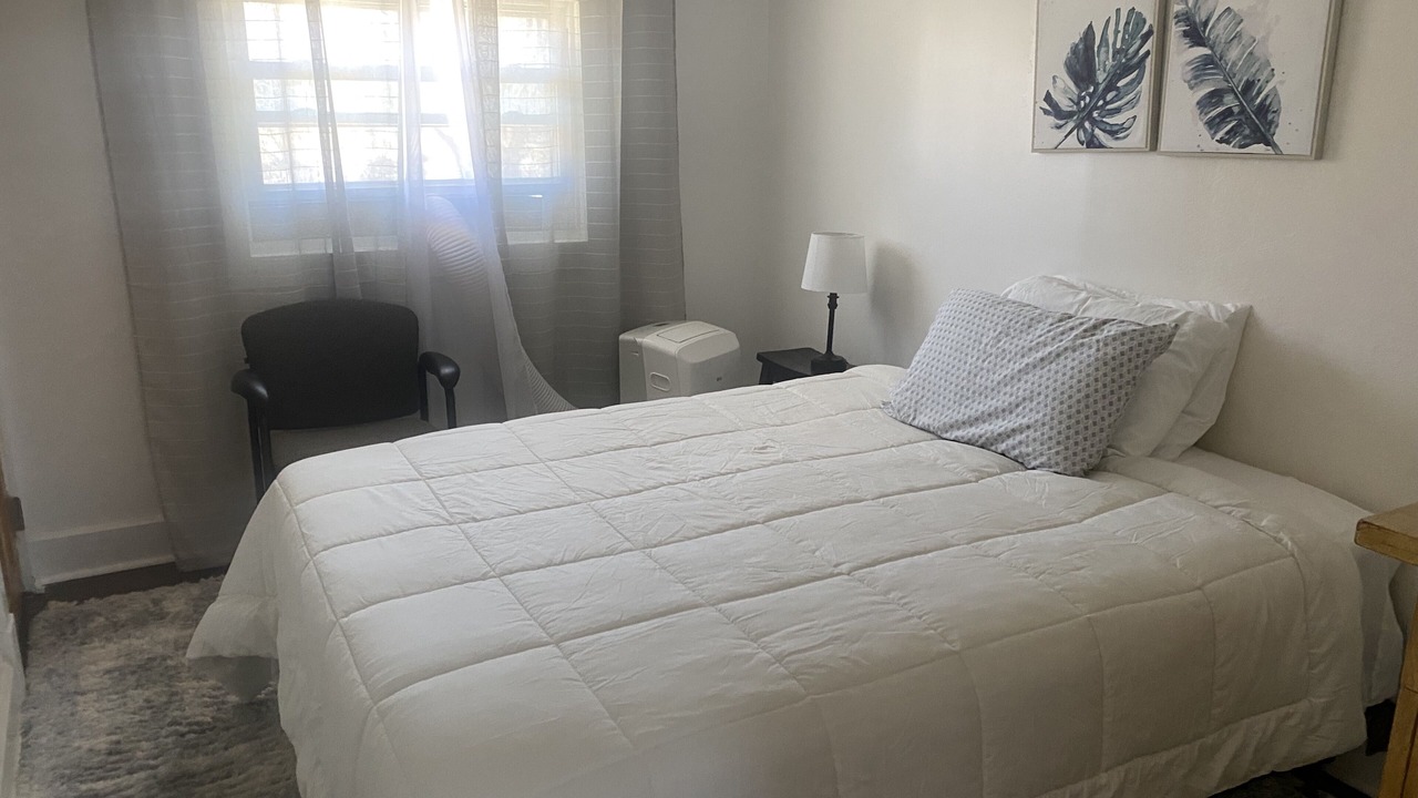 Photo of Bedroom in Youngstown