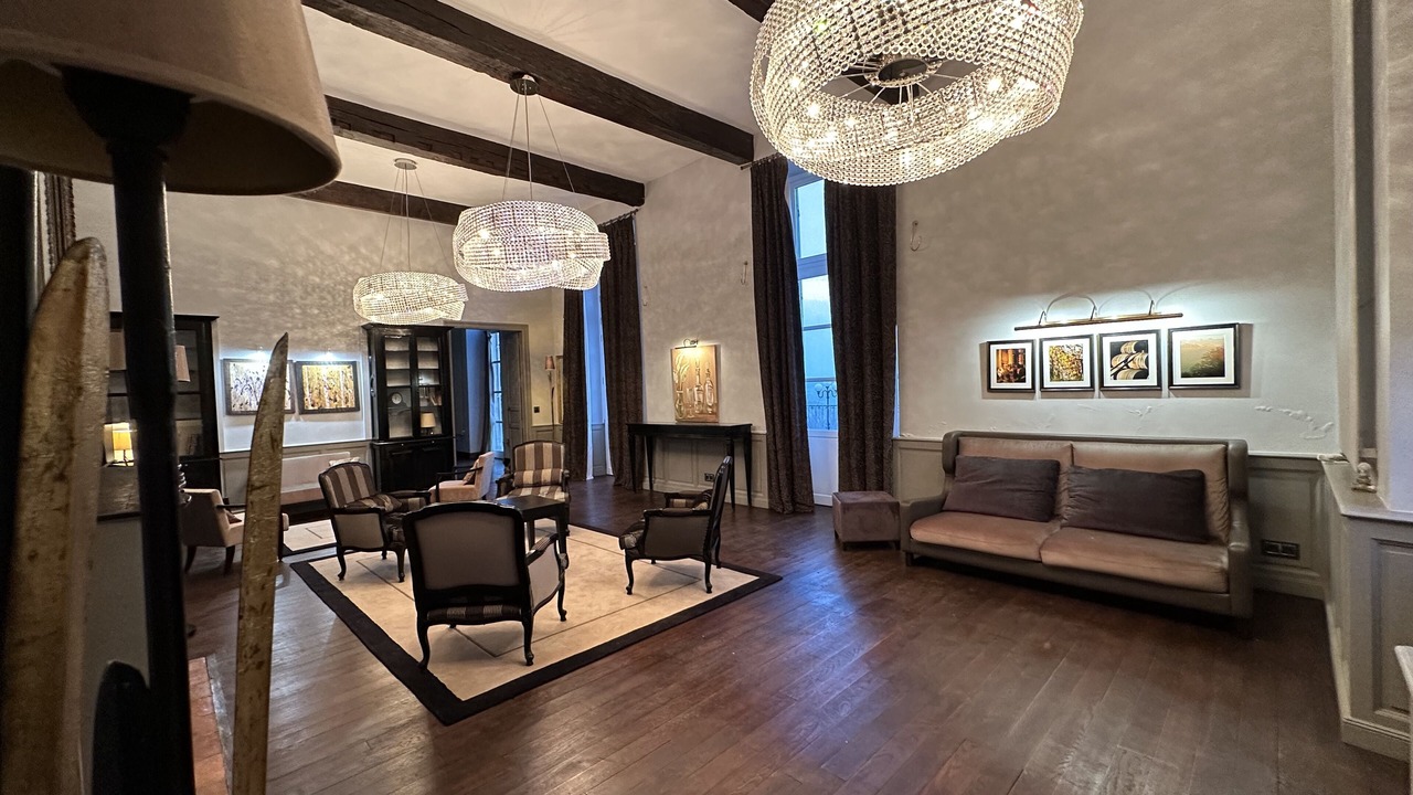 Photo of Others in Projan