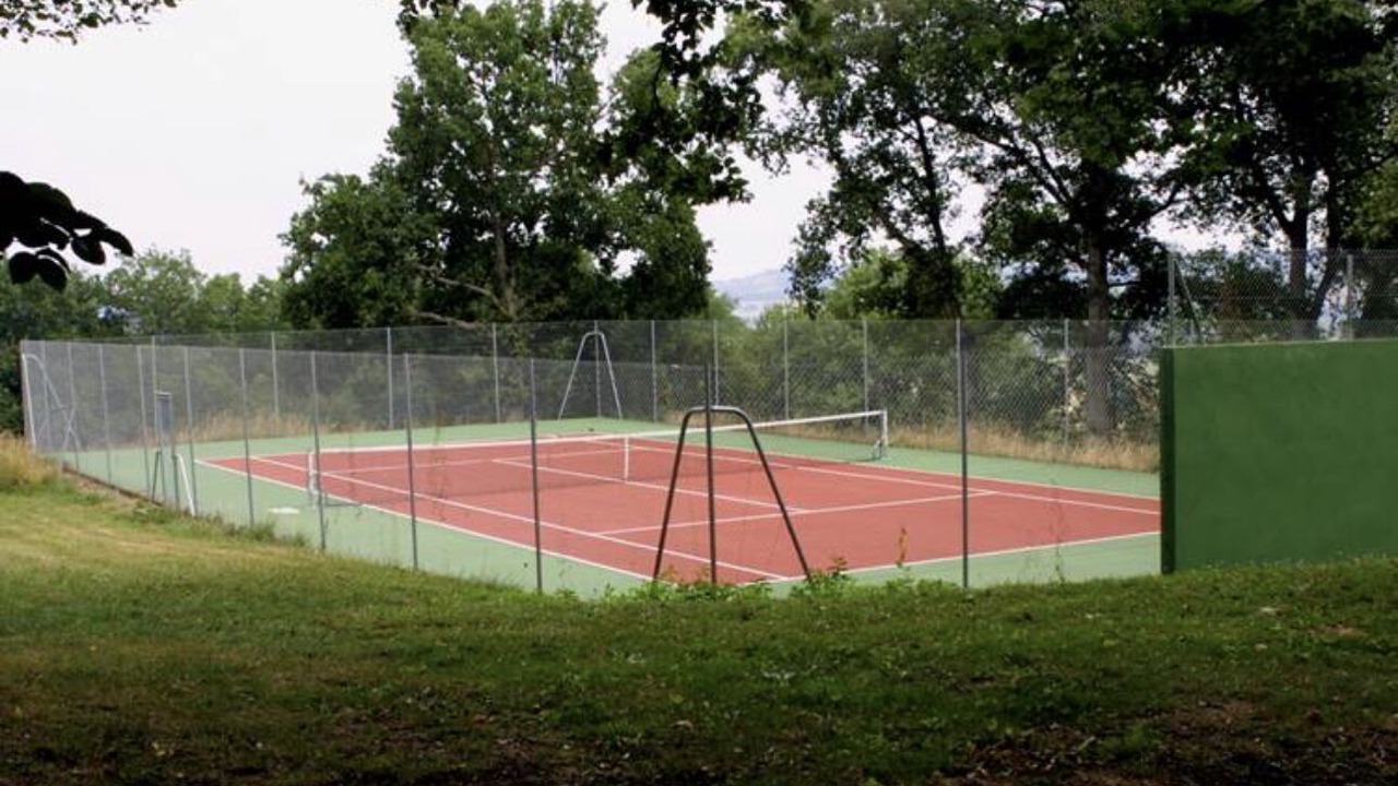 Photo of Others in Projan