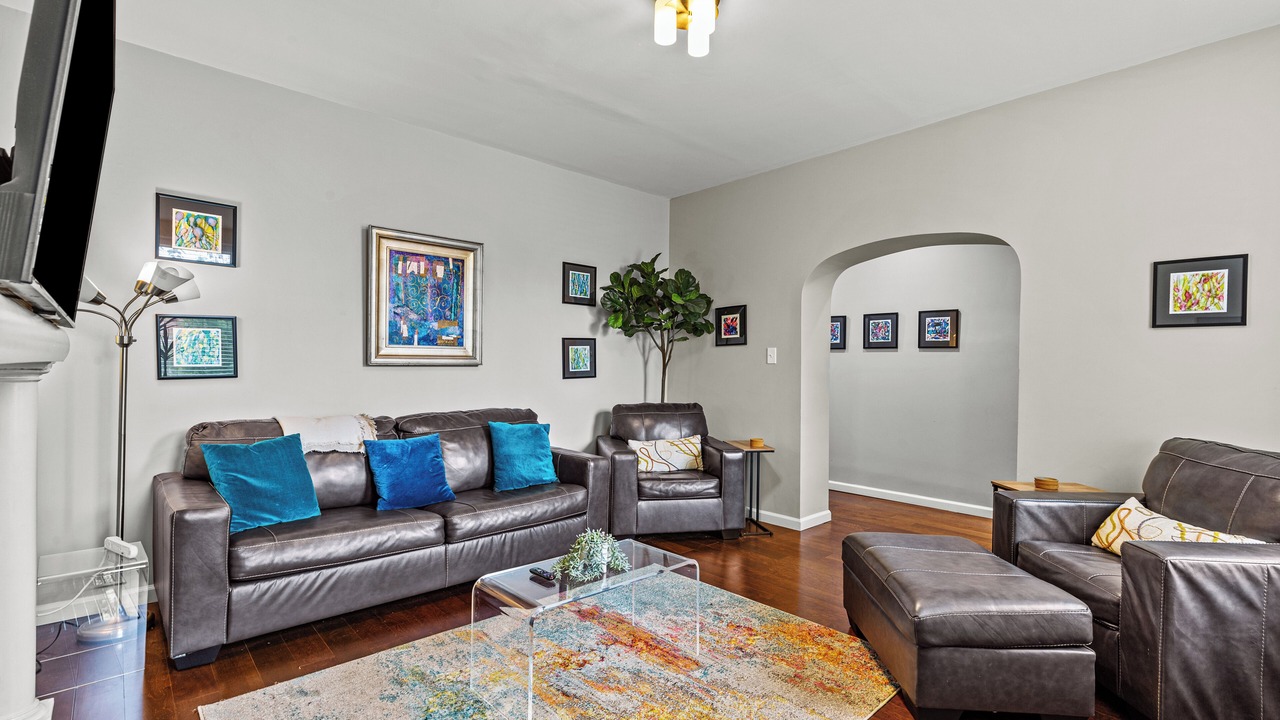 Photo of Livingroom in Tower Grove South